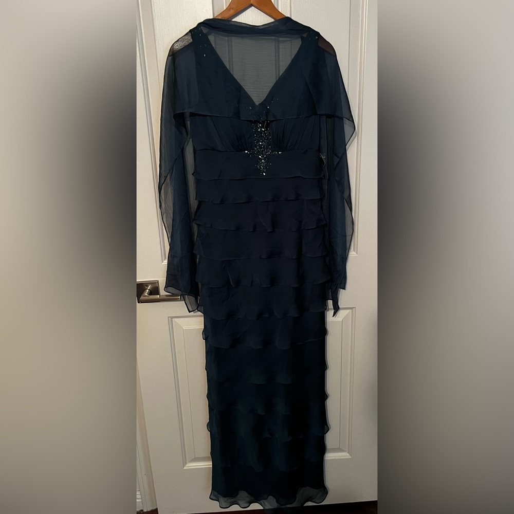 Ignite evening women’s formal dress size 8 (dark green)